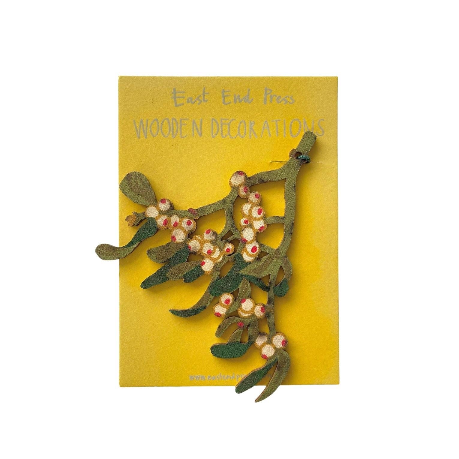 Wooden Mistletoe Decoration - Spiral Circle