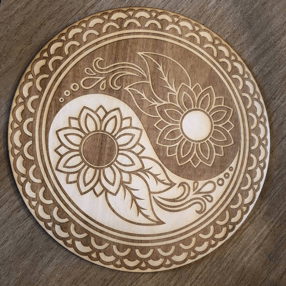 Yin Yang Flower Crystal Grid | 10inches - Spiral Circle